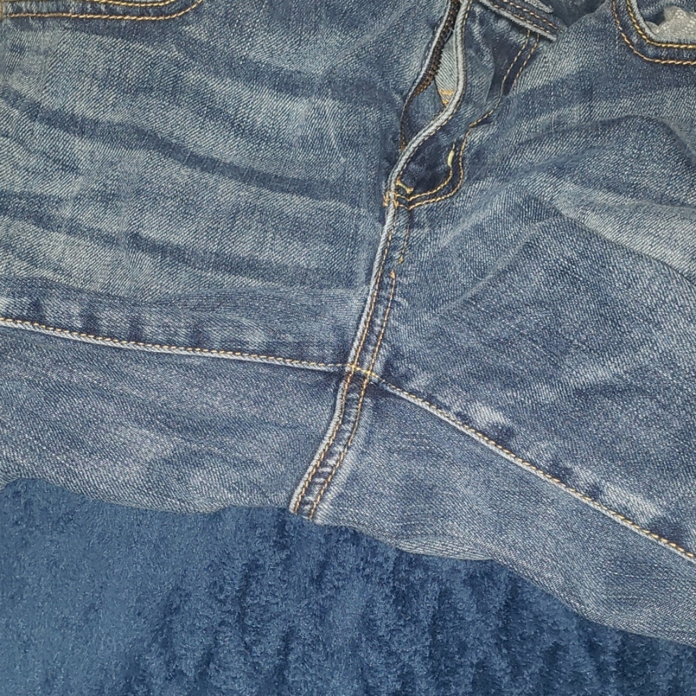 Jeans - Picture 2 of 5